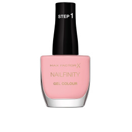 Lac de unghii cu finisaj lucios Max Factor NAILFINITY 230 leading lady 12 ml