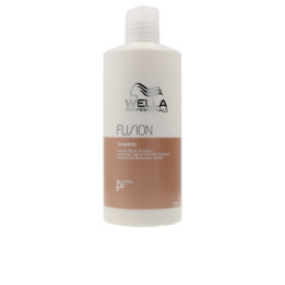 Sampon delicat cu efect de reparare intensa Wella Professionals INVIGO BALANCE 500 ml