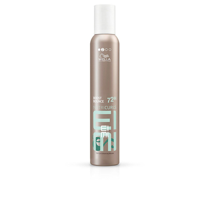 Spuma cu efect de volum pentru parul cret si ondulat Wella Professionals EIMI 300 ml