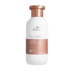 Sampon delicat cu efect de reparare intensa Wella Professionals INVIGO BALANCE 250 ml