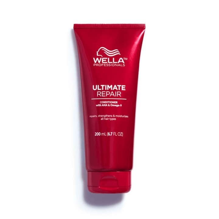 Balsam de par hranitor cu efect de reparare Wella Professionals ULTIMATE REPAIR 200 ml